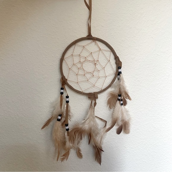 Dreamcatcher with Feathers and Beads - Picture 11 of 13